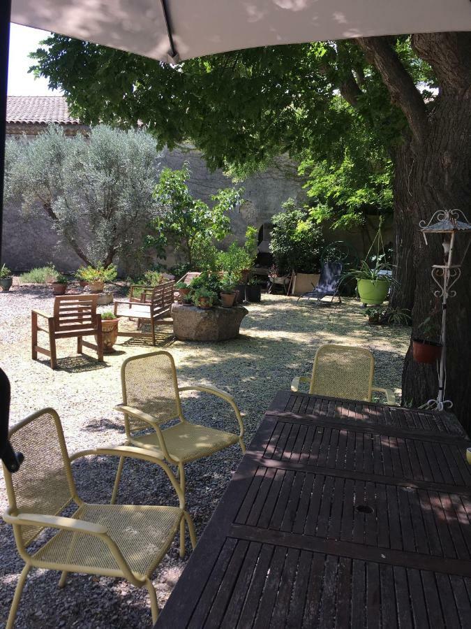 Domaine De Salabert Bed & Breakfast Nissan-lez-Enserune ภายนอก รูปภาพ